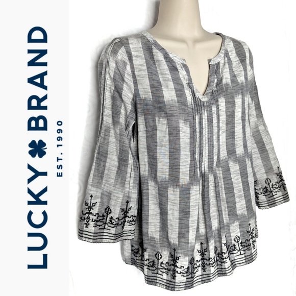 Lucky Brand Tops - Lucky Brand Cotton Embroidered Pintuck Gray Top S